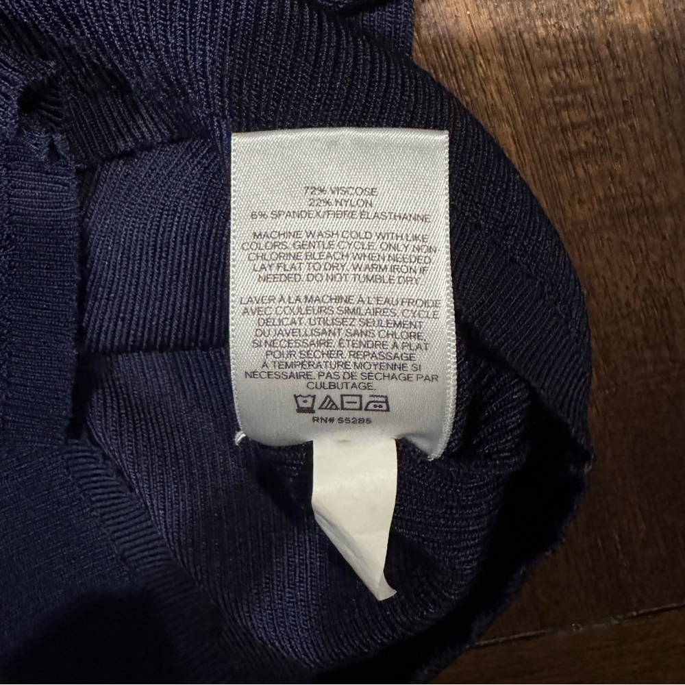 TWO Express Ribbed Knit Tops - Picture 6 of 6